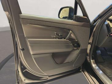 Land Rover Range Rover Sport D250 — photo 17
