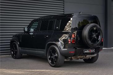 Land Rover Defender 110 D250 — photo 34