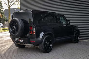 Land Rover Defender 110 D250 — photo 35