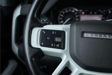 Land Rover Defender 110 D250 — photo 42