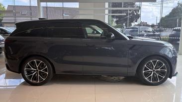 Land Rover Range Rover Sport SV — photo 6