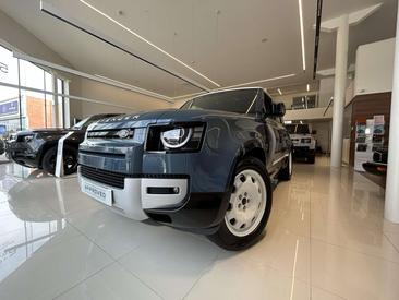 Land Rover Defender D250 — photo 22