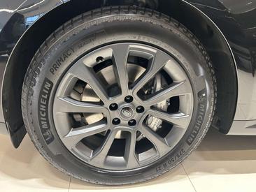 Land Rover Range Rover Sport P460e — photo 9