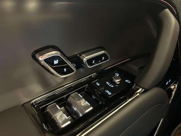 Land Rover Range Rover Sport P460e — photo 10