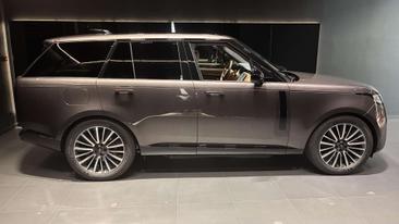 Land Rover Range Rover P460e — photo 6