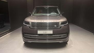 Land Rover Range Rover P460e — photo 13