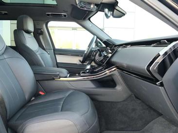 Land Rover Range Rover Sport P460e — photo 10