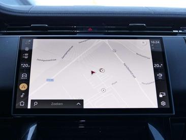 Land Rover Range Rover Sport P460e — photo 18