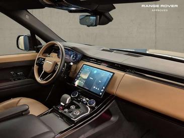 Land Rover Range Rover Sport P440e — photo 7