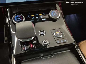Land Rover Range Rover Sport P440e — photo 11
