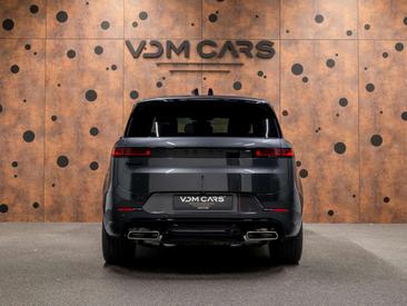 Land Rover Range Rover Sport P550e — photo 4