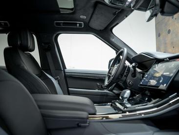 Land Rover Range Rover Sport P550e — photo 30