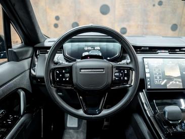 Land Rover Range Rover Sport P550e — photo 31