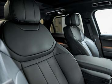 Land Rover Range Rover Sport P550e — photo 40