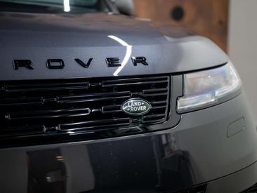 Land Rover Range Rover Sport P550e — photo 43
