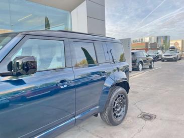 Land Rover Defender 110 P635 — photo 4