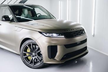 Land Rover Range Rover Sport SV — photo 19