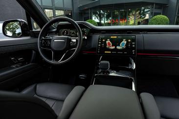 Land Rover Range Rover Sport P550e — photo 3