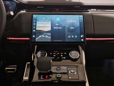 Land Rover Range Rover Sport D250 — photo 18