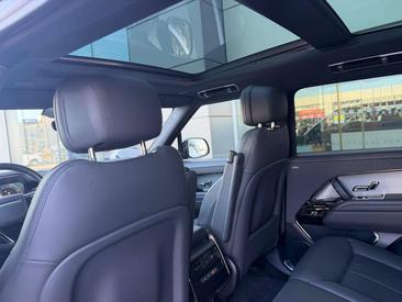 Land Rover Range Rover Sport D250 — photo 12