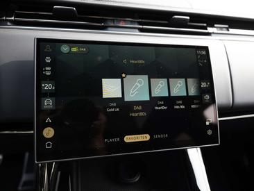 Land Rover Range Rover Sport P550e — photo 12