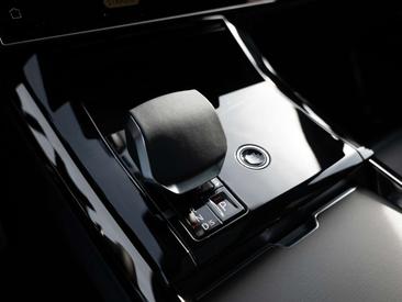 Land Rover Range Rover Sport P550e — photo 15
