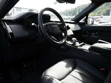 Land Rover Range Rover Sport P550e — photo 21