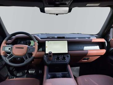 Land Rover Defender 110 P635 — photo 7