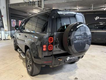 Land Rover Defender 110 P300 — photo 5