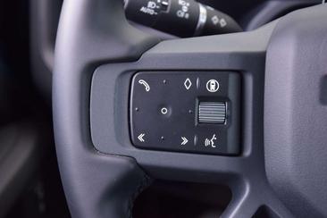 Land Rover Defender 110 P300e — photo 20