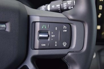 Land Rover Defender 110 P300e — photo 21