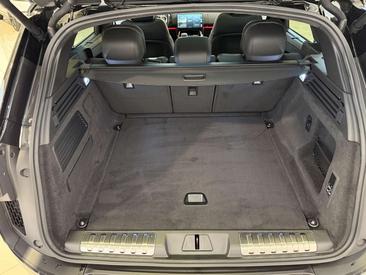 Land Rover Range Rover Sport P550e — photo 24