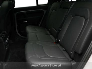 Land Rover Defender 110 D250 — photo 15