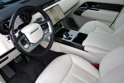 Land Rover Range Rover P460e