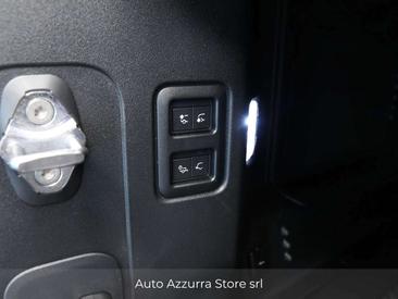 Land Rover Defender 110 D250 — photo 33