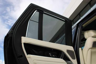 Land Rover Range Rover P460e — photo 44