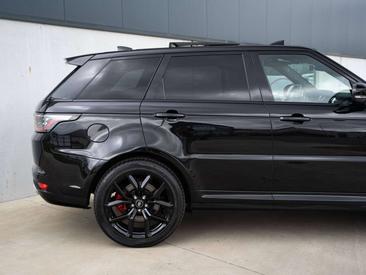 Land Rover Range Rover Sport SVR — photo 8