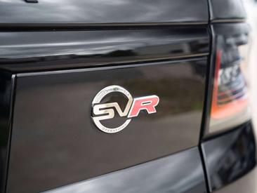 Land Rover Range Rover Sport SVR — photo 14