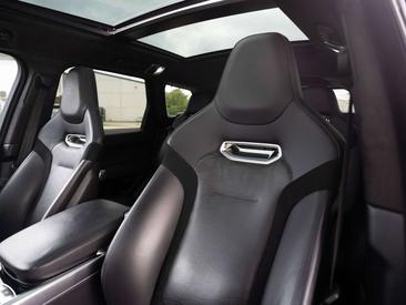 Land Rover Range Rover Sport SVR — photo 25