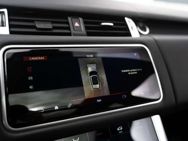 Land Rover Range Rover Sport SVR — photo 32