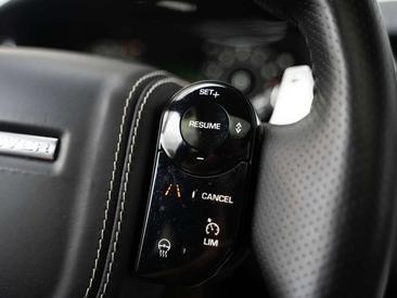 Land Rover Range Rover Sport SVR — photo 38