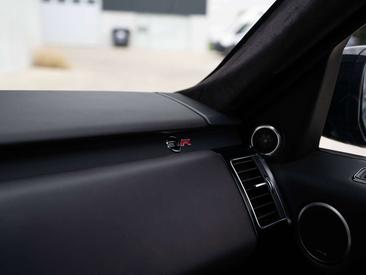 Land Rover Range Rover Sport SVR — photo 39