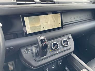 Land Rover Defender 110 D200 — photo 20
