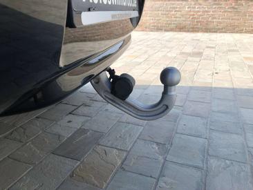 Land Rover Defender D200 — photo 21