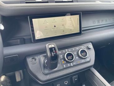 Land Rover Defender 110 D200 — photo 29