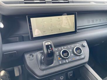 Land Rover Defender 110 D200 — photo 30