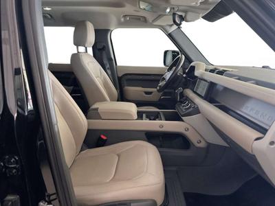 Land Rover Defender 110 D200