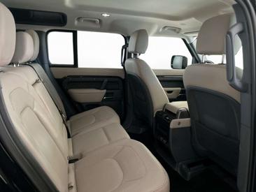 Land Rover Defender 110 D200 — photo 5