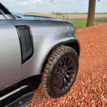 Land Rover Defender 110 Hard Top D250 — photo 13