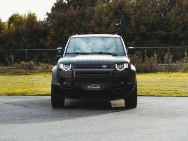 Land Rover Defender 110 D300 — photo 2